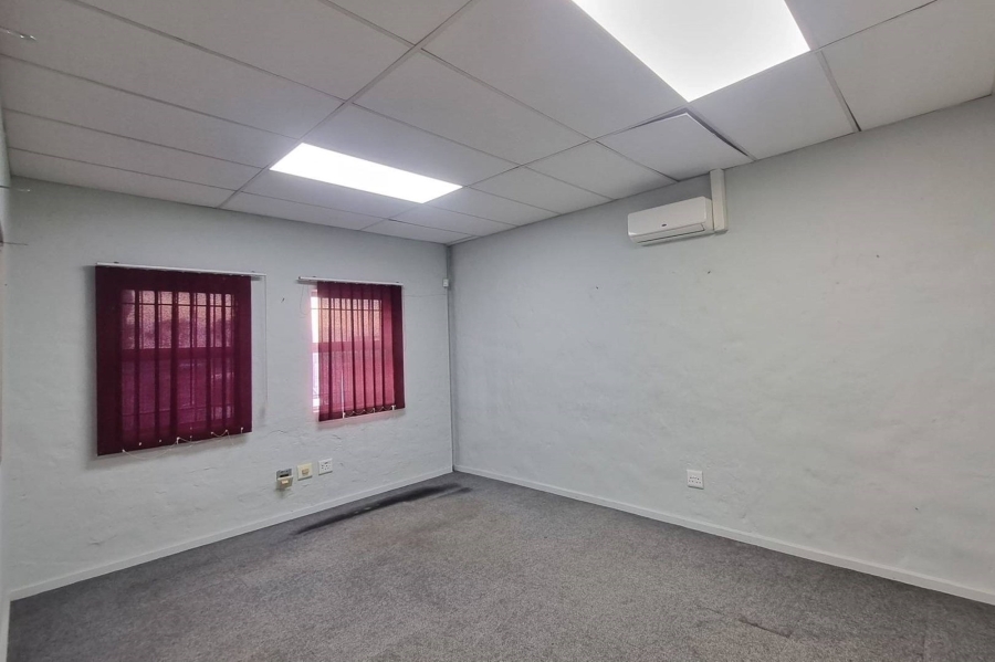 Commercial Property for Sale in North End Eastern Cape